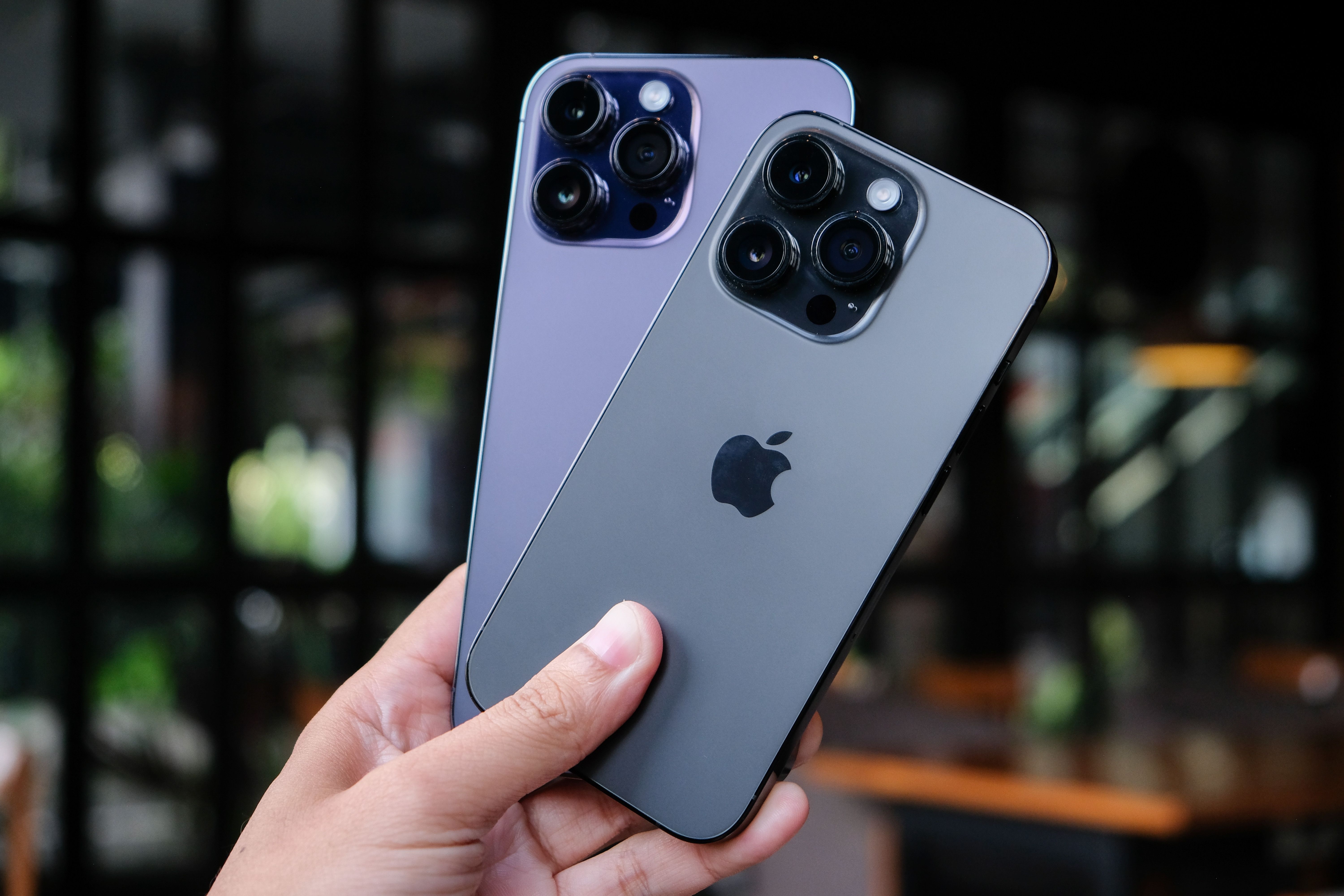 iPhone 15 може да се откаже от бутона за изключване на звук